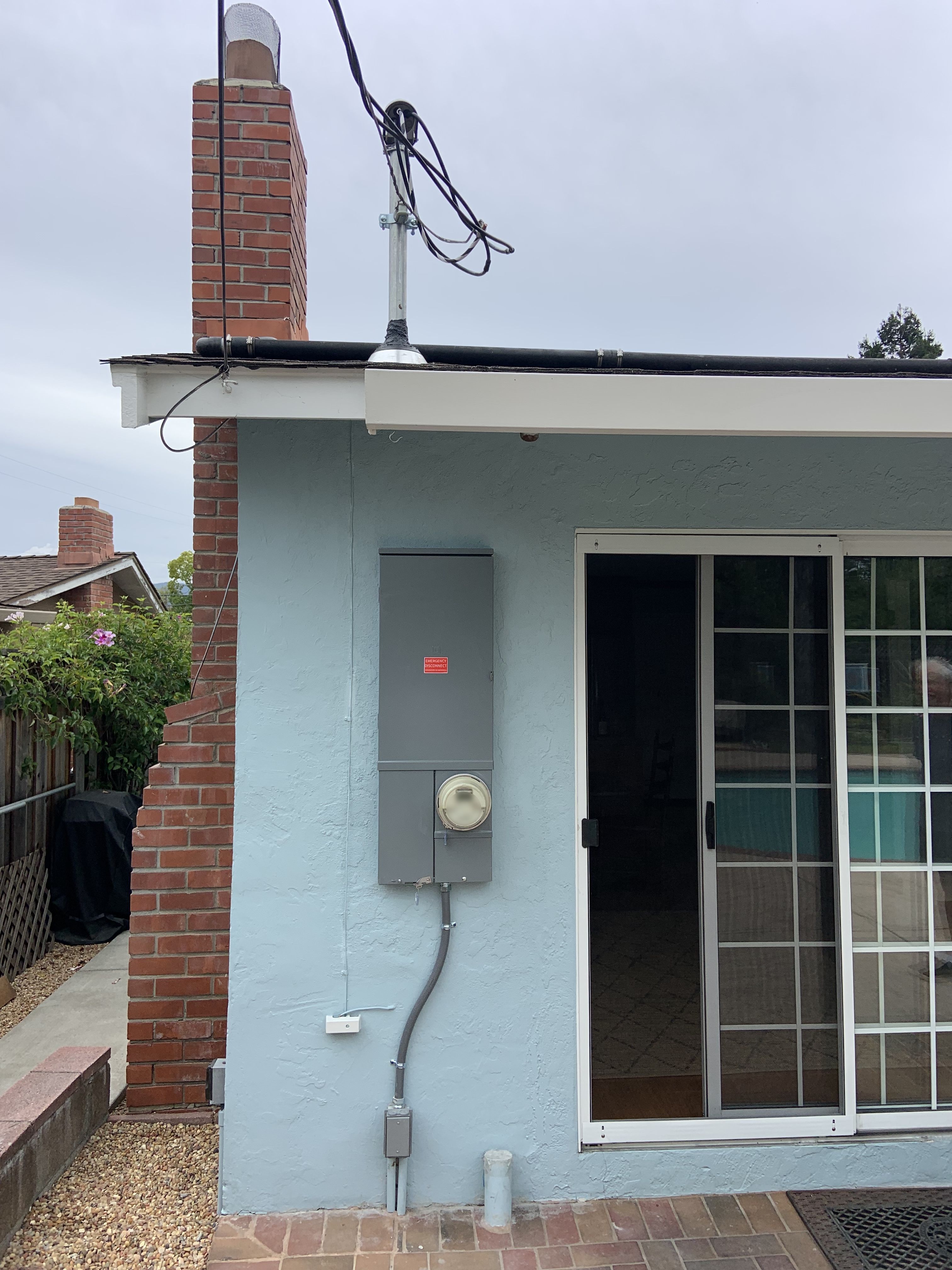 New electrical service and meter main installed by RB Pro Electric on an older San Jose home